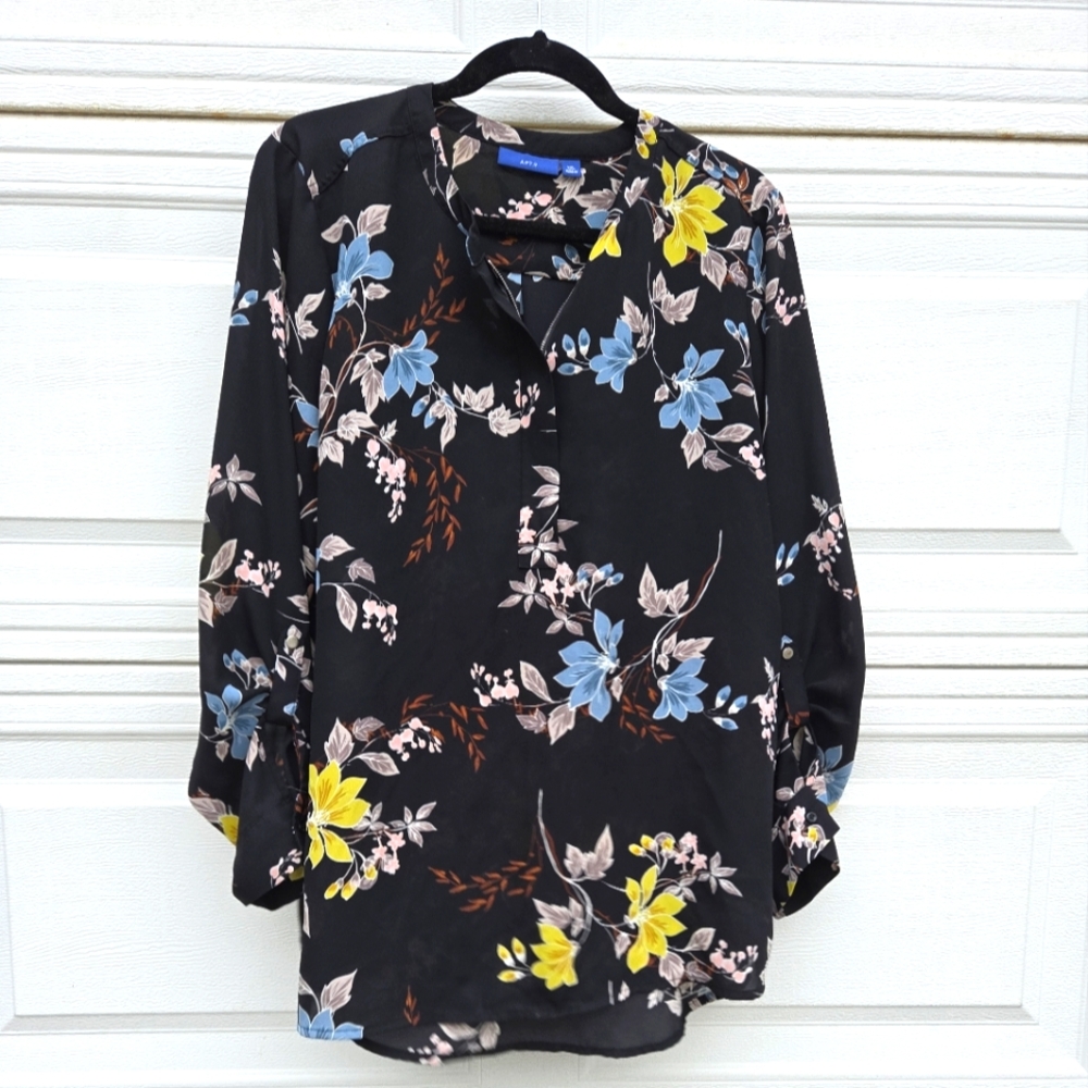 Apt.9 Floral Black Blouse